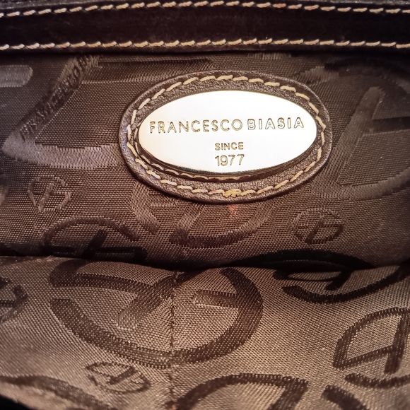 Brown Small Hand bag ! - Picture 4 of 9